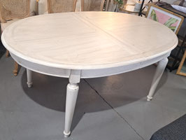 Warm White Timber Oval Extending 6-8 Seater Dining Table