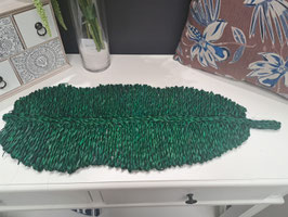 BRAND NEW Large Green Raffia Leaf Table Runner