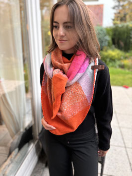Lot83 kuscheliges Dreieckstuch Nina Ruit Orange Pink