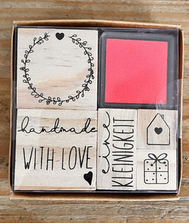 Bell Trade Stempelset mit 2 Stempelkissen " handmade with love "