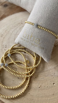 Biba Armband mit matten goldfarbenen Kugeln und glitzer Kugel