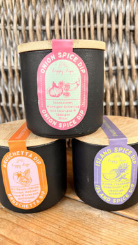 Happy Onion Spice Dip im Keramik Becher mit Holzdeckel
