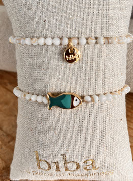 Biba Armband natur Perlen mit dunkeltürkisem Fisch