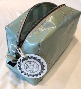 kleines Necessaire