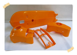 Kreidler Florett K54 RS Kettenkasten & Plasikteile Satz orange