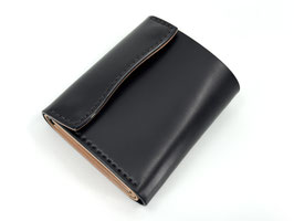 コンパクト三つ折り財布(コードバン/ブラック×ナチュラル)