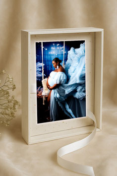 Order Photo Prints in FotoBox size (L) 13x18 cm