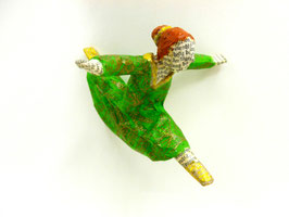 B - SCHWEBENDE GRÜN-GOLDENE BALLERINA