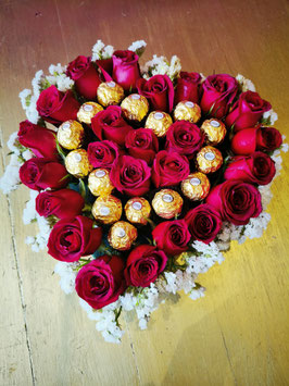 Corazón de fresas y Ferreros