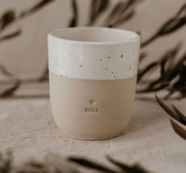 Steingut Becher OMA
