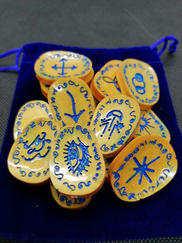 Runes Wicca dorées et bleues
