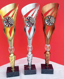 Große Pokale 3er Serie E- Dart oder Steel Dart mit Acryl Stein