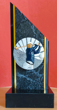 Schwerer Golf Pokal mit 3D Emblem  - Einzelstück