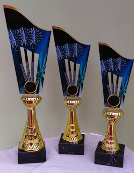 3er Serie Pokale Darts Dart Acryl Pokal inkl.Gravur Flagge BLUE