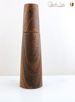Mühle klein, Nussbaum USA „Black Walnut“, leicht konisch