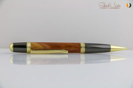 »Merlin«, Drehbleistift, Pflaume XG, naturbelassen, heller Kopfbereich, Gold / Black Chrom