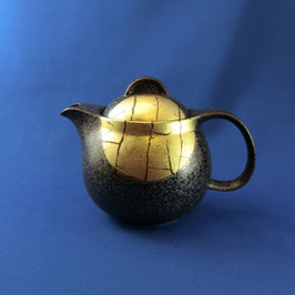 Kutani Teapot "Kinsai Moon" gold leaf, 380ml