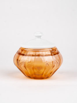 Kleine in Apricot