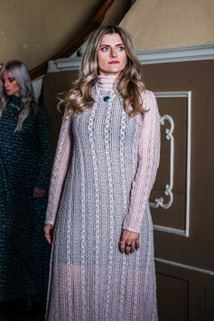 TURTLE DRESS 'TANSY' LACE ROSÉ