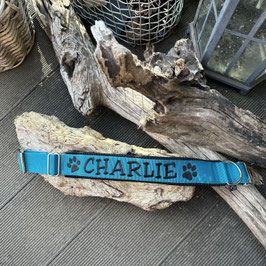 Hundehalsband "mit Namen" - bestickt nach Wunsch