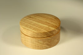 Holzdose Ø 5,7cm aus leicht gestockten Ahorn