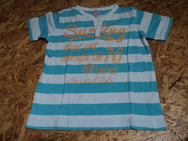 1178 Shirt blau/weiß gestreift-orange Aufschrift mit Knopfleiste Gr. 98/104