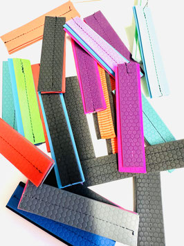 Fährtengegenstände " Hexa" bunt gemischt