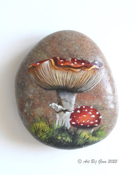 Herfst! Mooie paddenstoelen geschilderd op steen