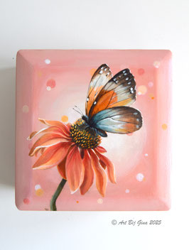 Butterfly delight... Uniek hand beschilderd kistje