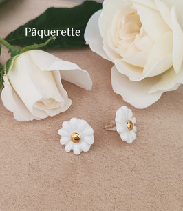 Puces d'oreilles