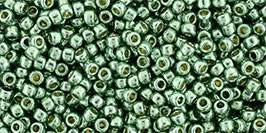 Toho 11/0 round pf 589