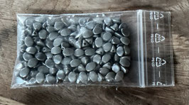 Pinch Bead Chalk white Grey luster