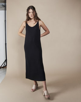 Dress TRIANGLE black