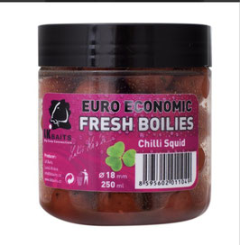 Fresh Boilie Euro Economic Chilli Squid 18mm 250ml
