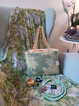 Luxury bag media damasco green leaf