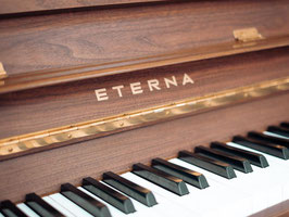 Eterna Klavier