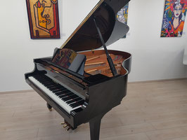 Yamaha C3 Flügel