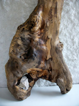 G19, "Worduna" 65x13x12cm mit Stein