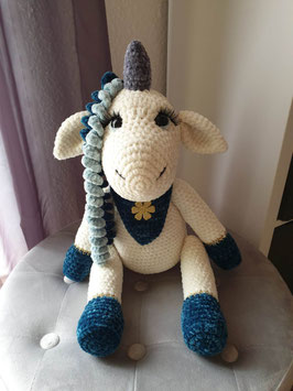 Einhorn petrol