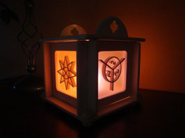 SHANA's Lichtkristall-Laterne