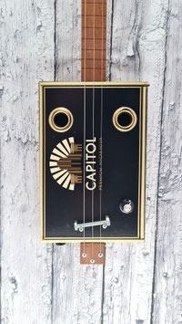Cigar box guitar- Fretless - CAPITOL