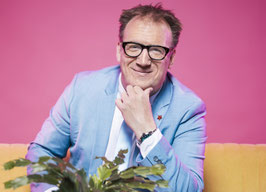 JENS HEINRICH CLAASSEN