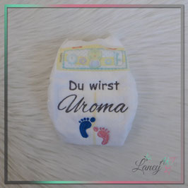 Bestickte Windel - "Uroma & Babyfüße" (Wunschfarbe)