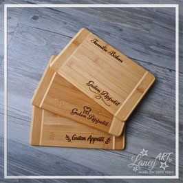 Holzbrett / Vesperbrettchen mit "NAME & Spruch" - Variante: Bambus Streifen
