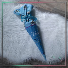 Kleine Schultüte "Name & Schmetterlinge" Stickdesign Thea (Wunschstoff)