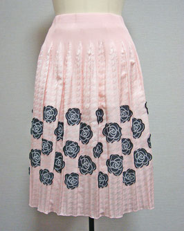 ￥14,300 　IS-8646 千鳥格子黒バラ表カット