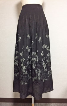 ￥14,300    IS-4340  表カットバラ柄スカート