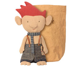 Troll mit blauem Halstuch