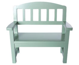 Wooden bench green