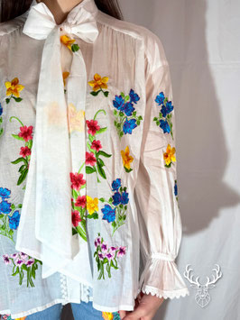 Camicia Fiori Ricamati Bianca 5Progress